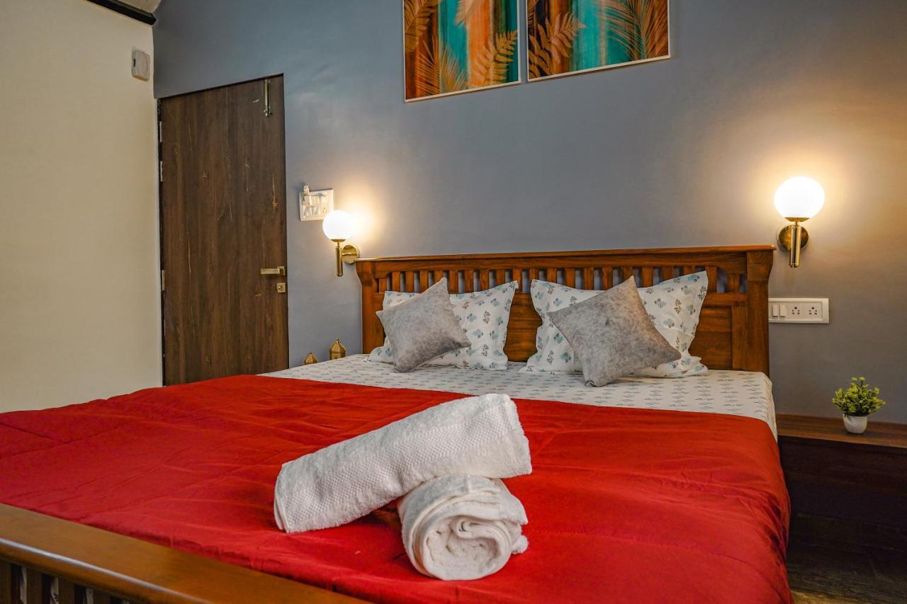 Ninad Homestays Karjat Ngoại thất bức ảnh