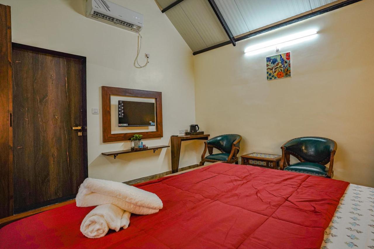 Ninad Homestays Karjat Ngoại thất bức ảnh