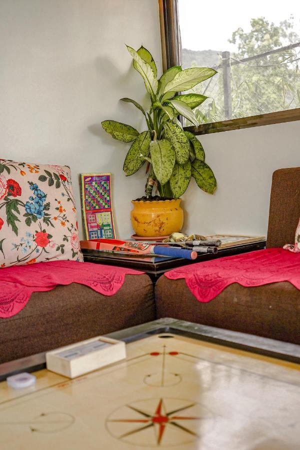 Ninad Homestays Karjat Ngoại thất bức ảnh