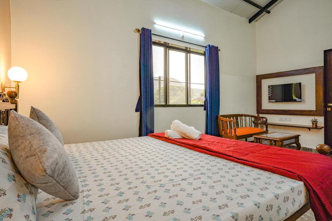 Ninad Homestays Karjat Ngoại thất bức ảnh