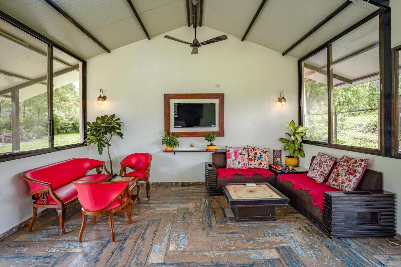 Ninad Homestays Karjat Ngoại thất bức ảnh