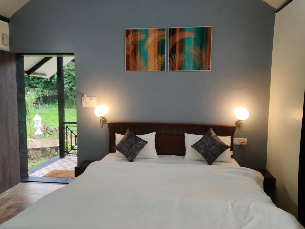 Ninad Homestays Karjat Ngoại thất bức ảnh